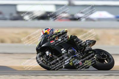 media/Apr-18-2025-CVMA Friday Practice (Fri) [[88baa45499]]/Racer 2/Session 5 (Turn 14 Tip In)/